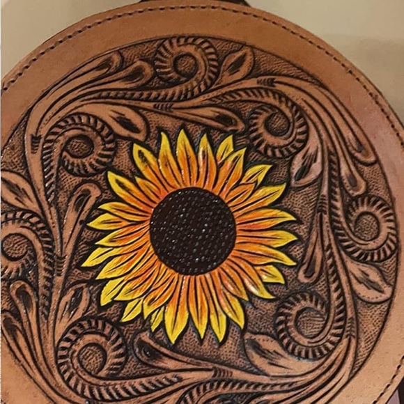 Sunflower Embossed Round Leather Bag genuine leather - Picture 4 of 6